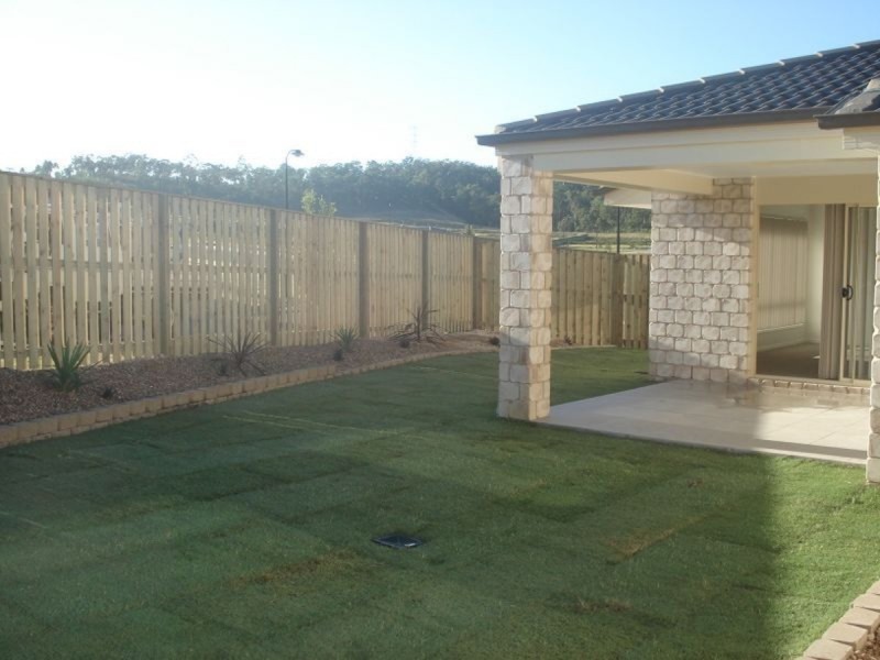 23 Barradeen Circuit, Pacific Pines QLD 4211