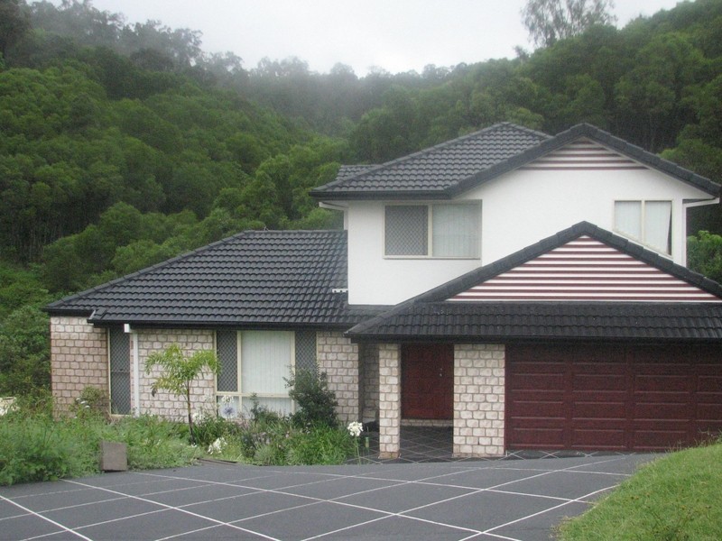 22 Lambert Drive, Maudsland QLD 4210