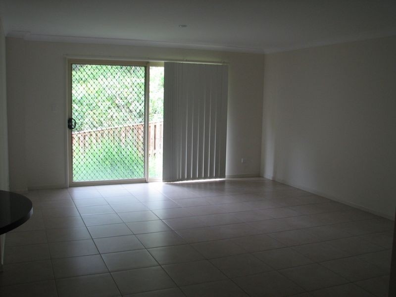 22 Lambert Drive, Maudsland QLD 4210