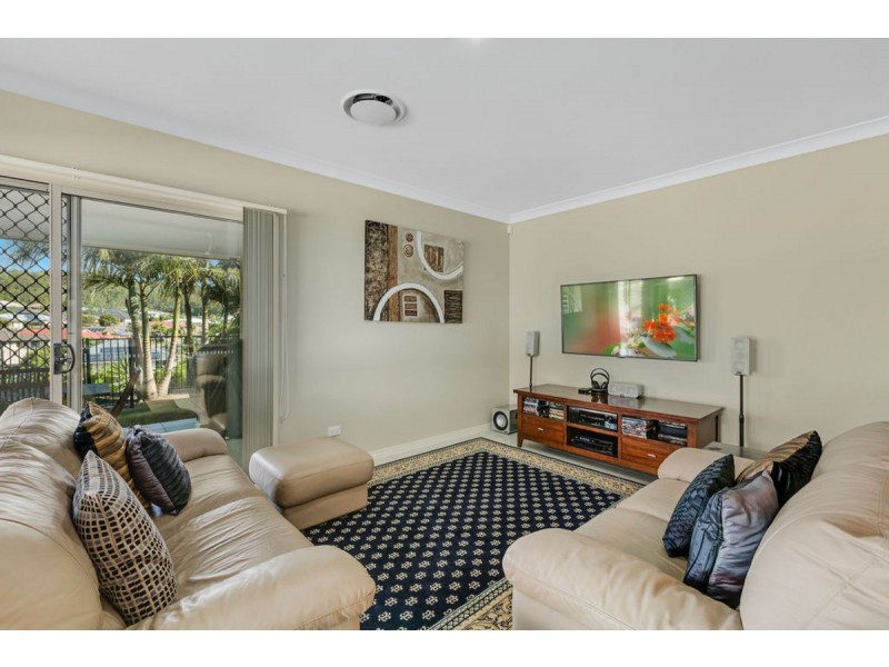 123 Wunburra Circle, Pacific Pines QLD 4211