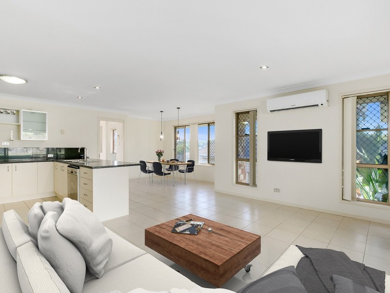 5 Kaplan Street, Oxenford QLD 4210