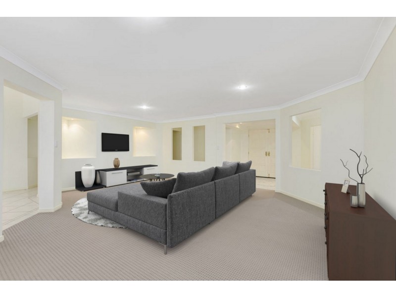 50 Carter Street, Pacific Pines QLD 4211