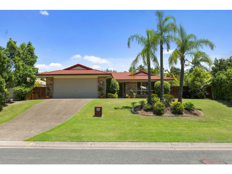 8 Parkdale Court, Parkwood QLD 4214