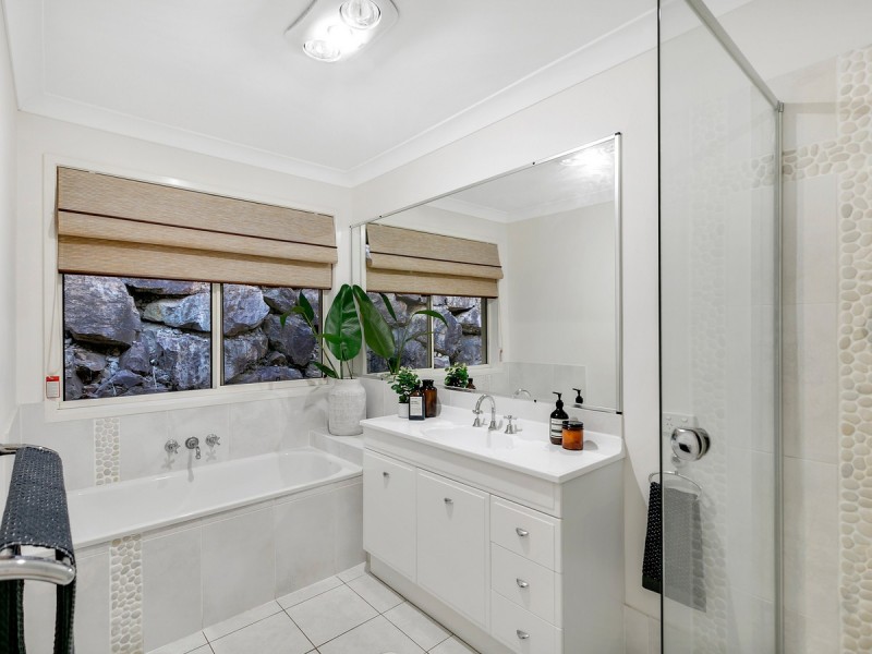 75 Salvado Drive, Pacific Pines QLD 4211