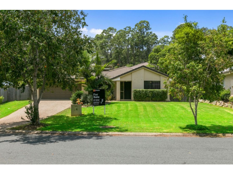 34 Roberts Drive, Maudsland QLD 4210