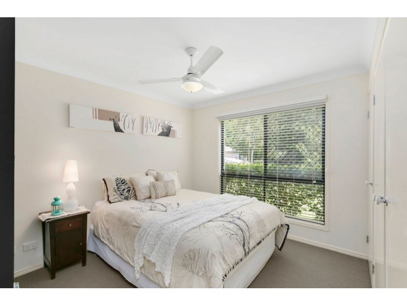 34 Roberts Drive, Maudsland QLD 4210