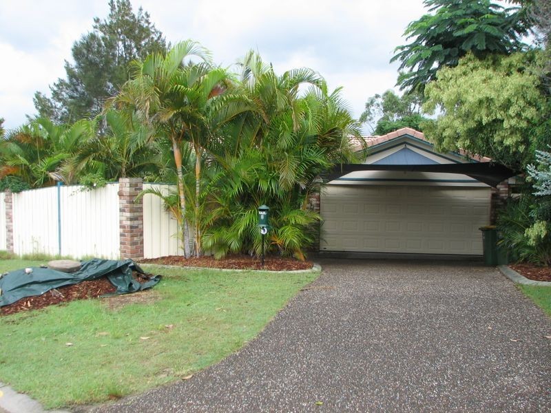 6 Corai Close, Pacific Pines QLD 4211