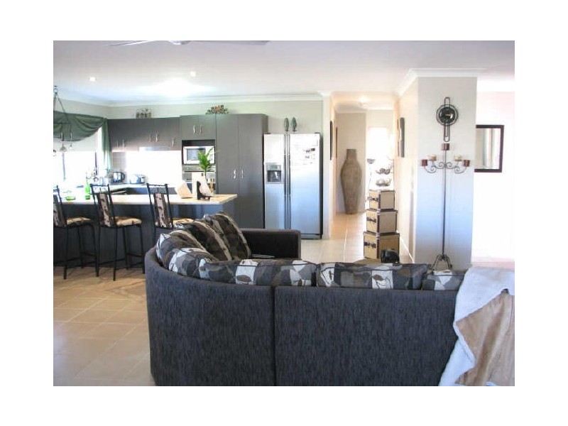 23 Witheren Circuit, Pacific Pines QLD 4211