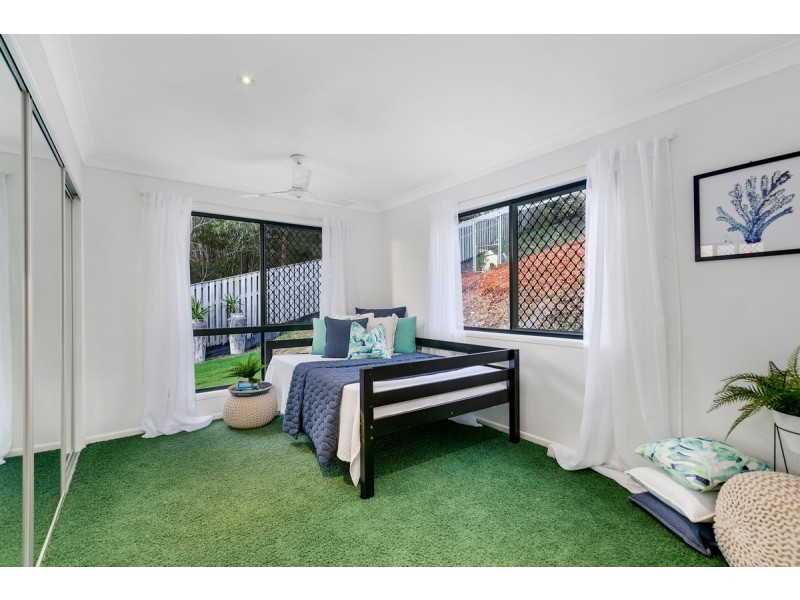 43 Yamba Street, Pacific Pines QLD 4211