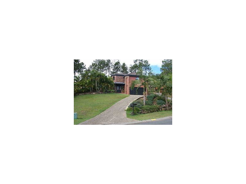 14 Avon Court, Pacific Pines QLD 4211