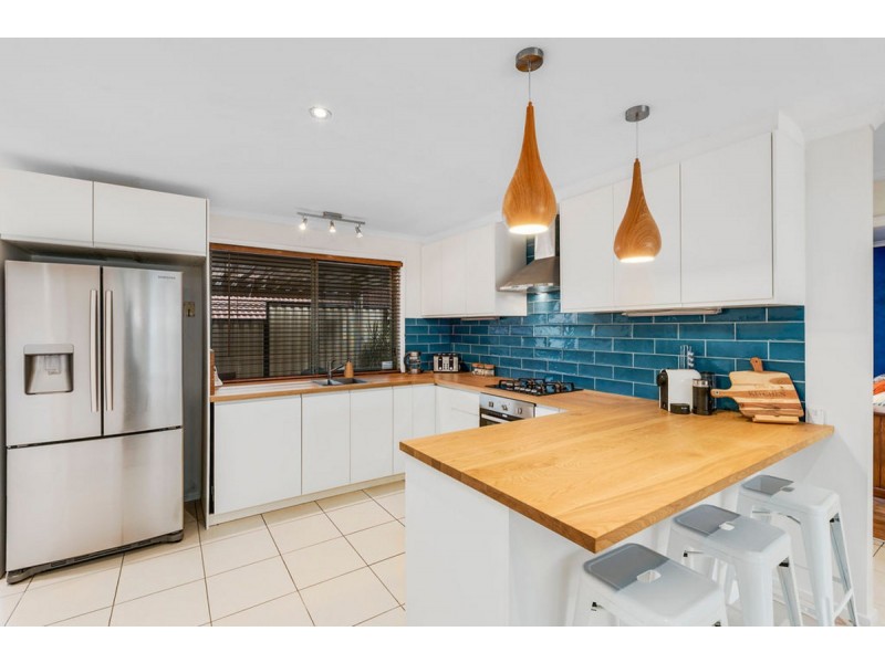 1/58 Village Way, Oxenford QLD 4210