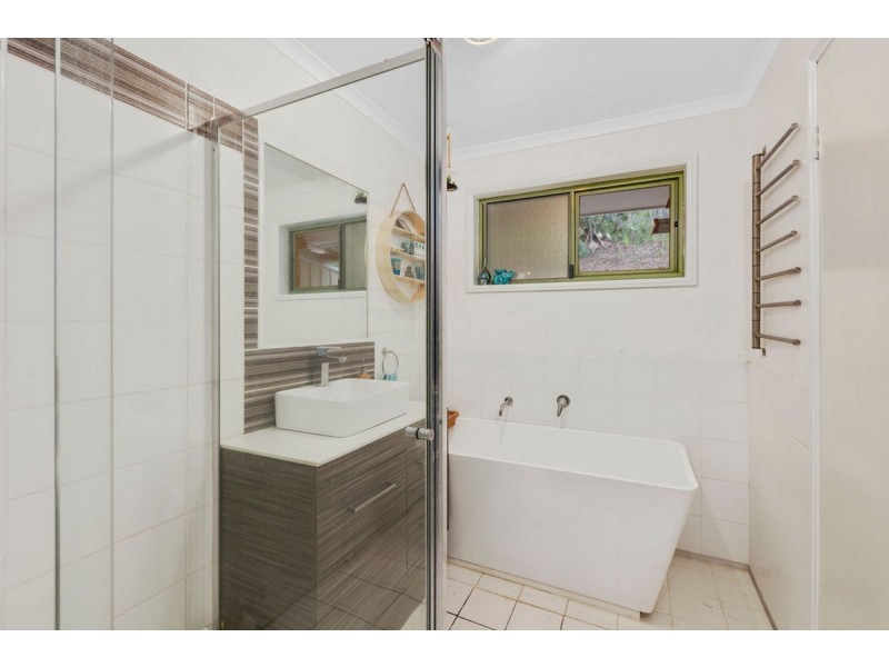 1/58 Village Way, Oxenford QLD 4210