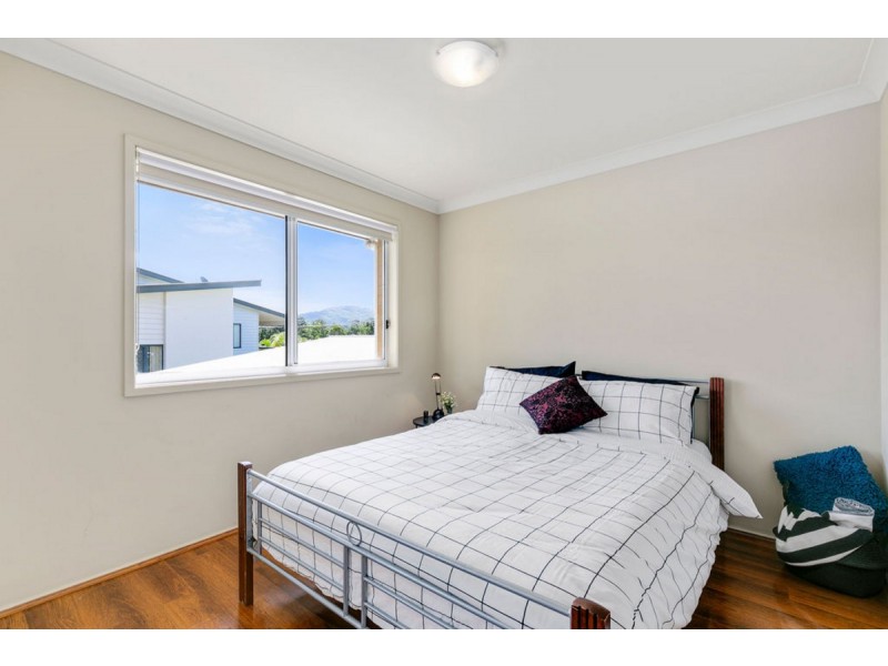 12 Appollo Place, Oxenford QLD 4210