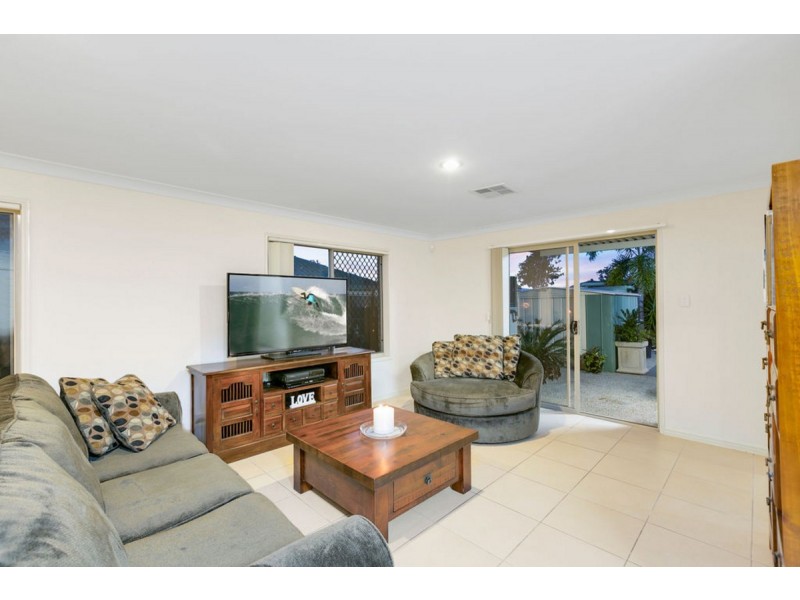 2/11 Lauren Grove, Upper Coomera QLD 4209