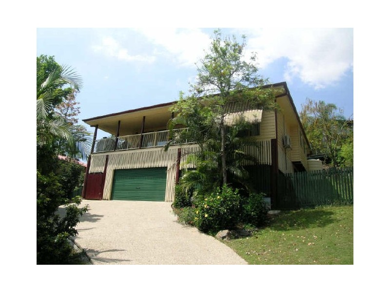 14 Bellona Rise, Pacific Pines QLD 4211
