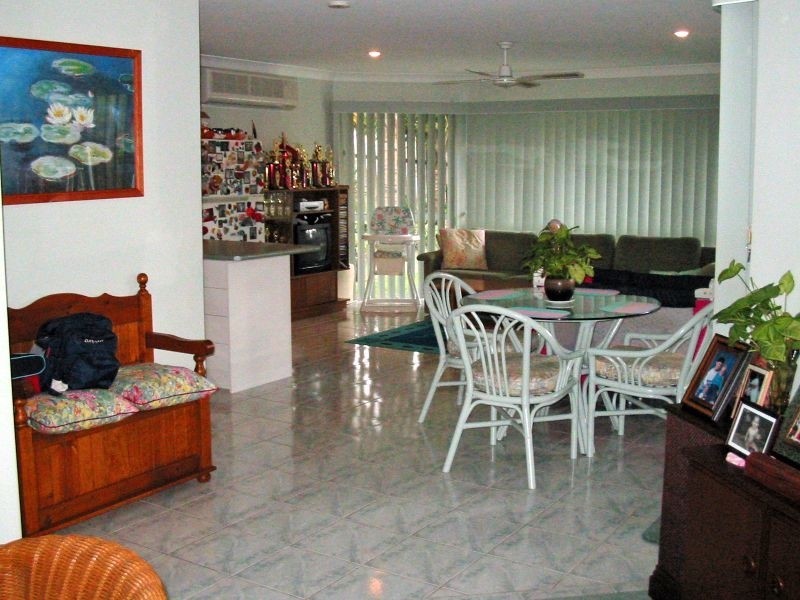 7 Capricorn Drive, Pacific Pines QLD 4211