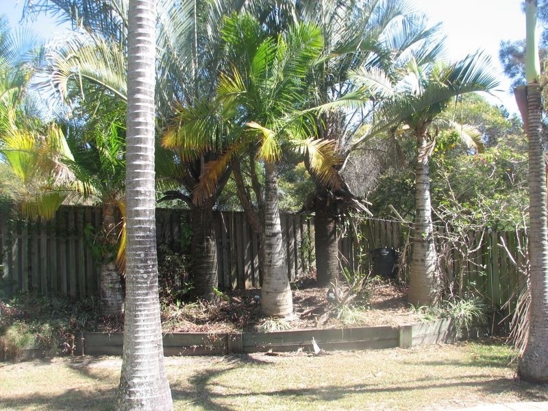 7 Capricorn Drive, Pacific Pines QLD 4211