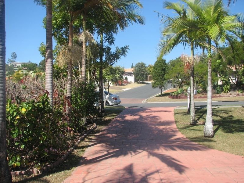 7 Capricorn Drive, Pacific Pines QLD 4211