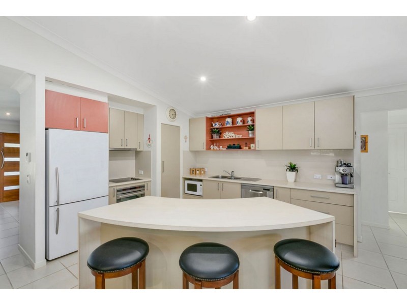 23 Sangster Crescent, Pacific Pines QLD 4211