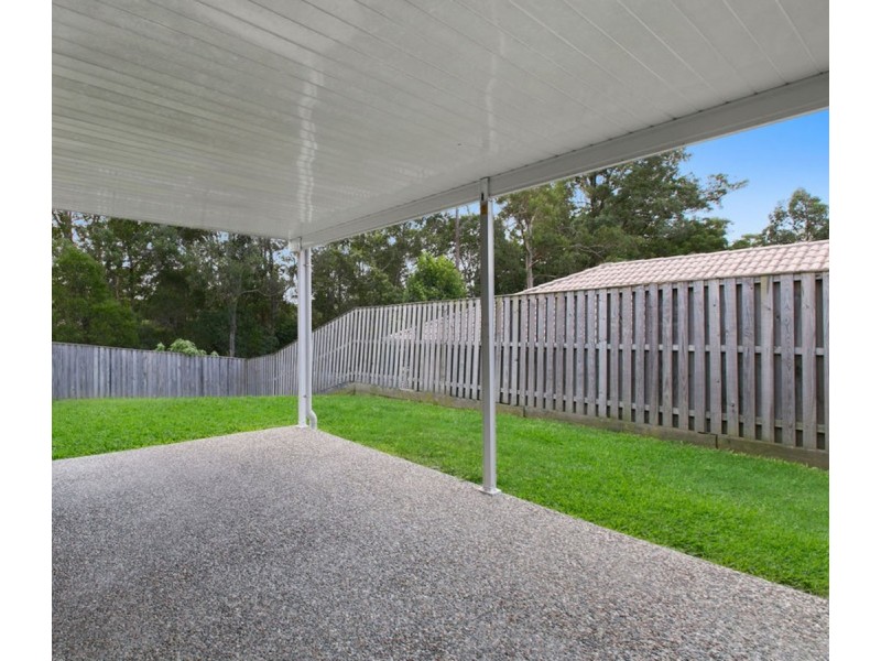 100 McAuley Parade, Pacific Pines QLD 4211