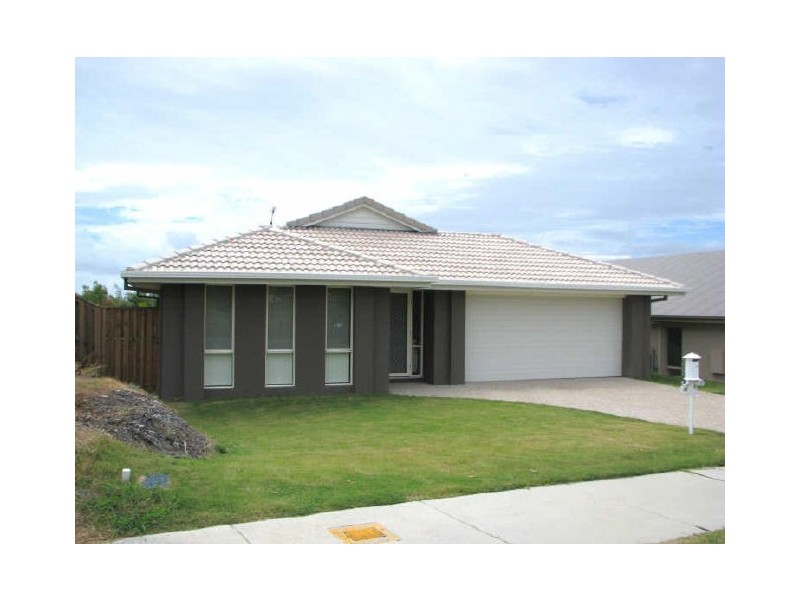25 Bowley Street, Pacific Pines QLD 4211