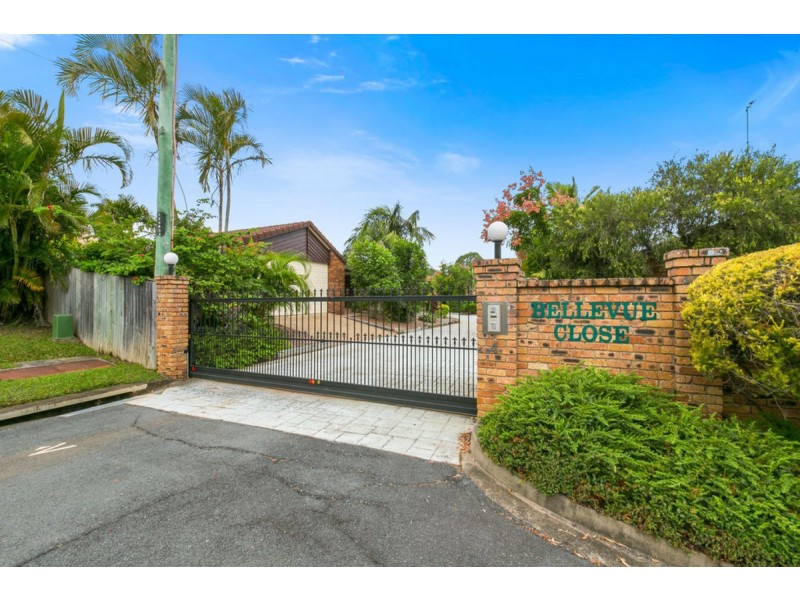 1/4 Madsen Place, Southport QLD 4215