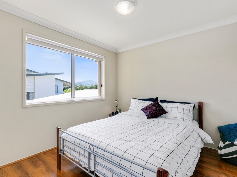 12 Appollo Place, Oxenford QLD 4210