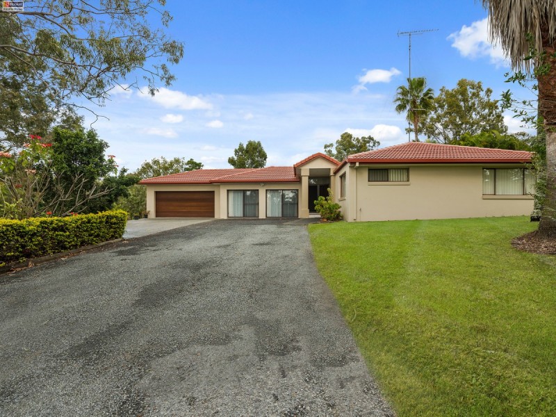 379 Hinkler Drive, Worongary QLD 4213