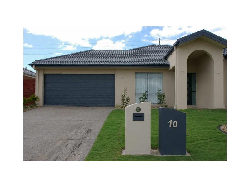 10 Lanier Close, Oxenford QLD 4210