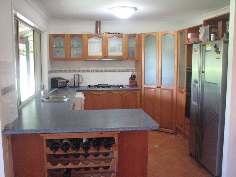 18 Phoenix Street, Pacific Pines QLD 4211