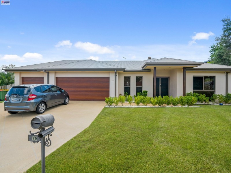 2/79 Salvado Drive, Pacific Pines QLD 4211