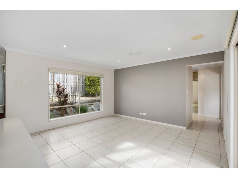 3 Mellum Circuit, Pacific Pines QLD 4211