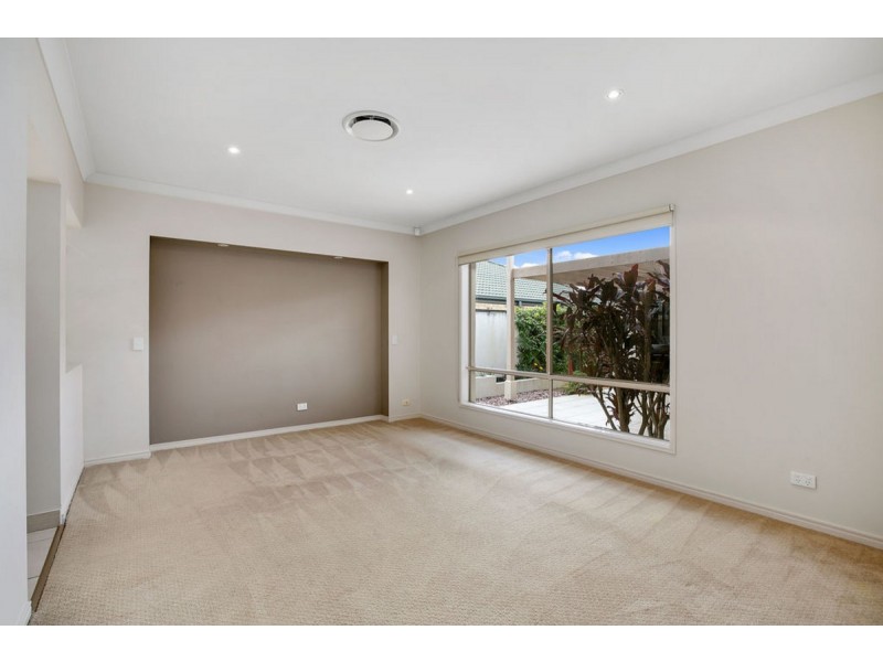 3 Mellum Circuit, Pacific Pines QLD 4211