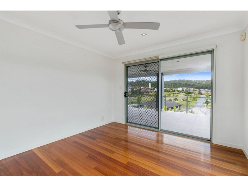 111 Wunburra Circle, Pacific Pines QLD 4211