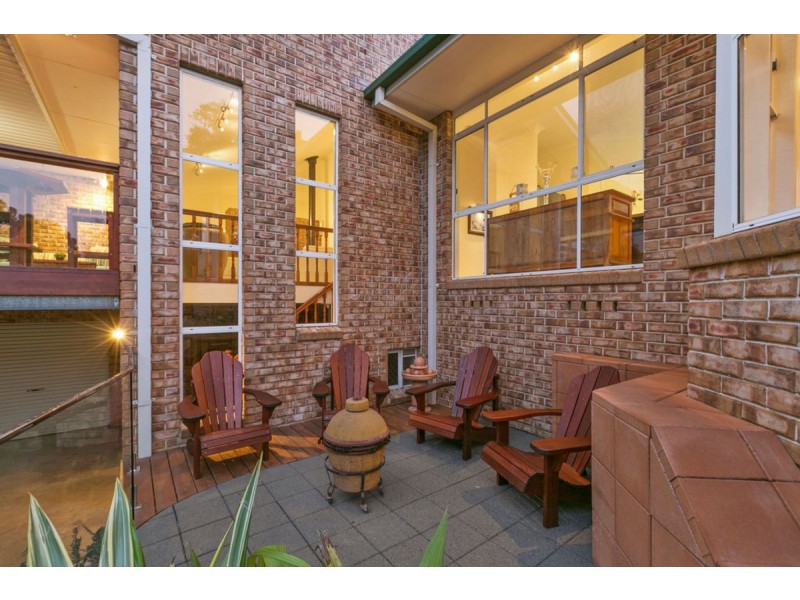 10 Oregon Way, Oxenford QLD 4210