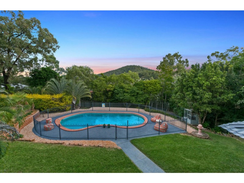 10 Oregon Way, Oxenford QLD 4210