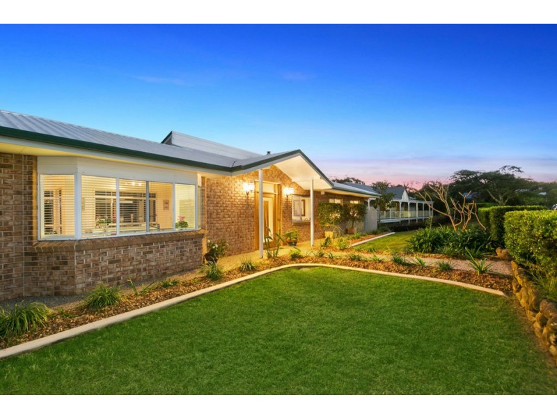 10 Oregon Way, Oxenford QLD 4210