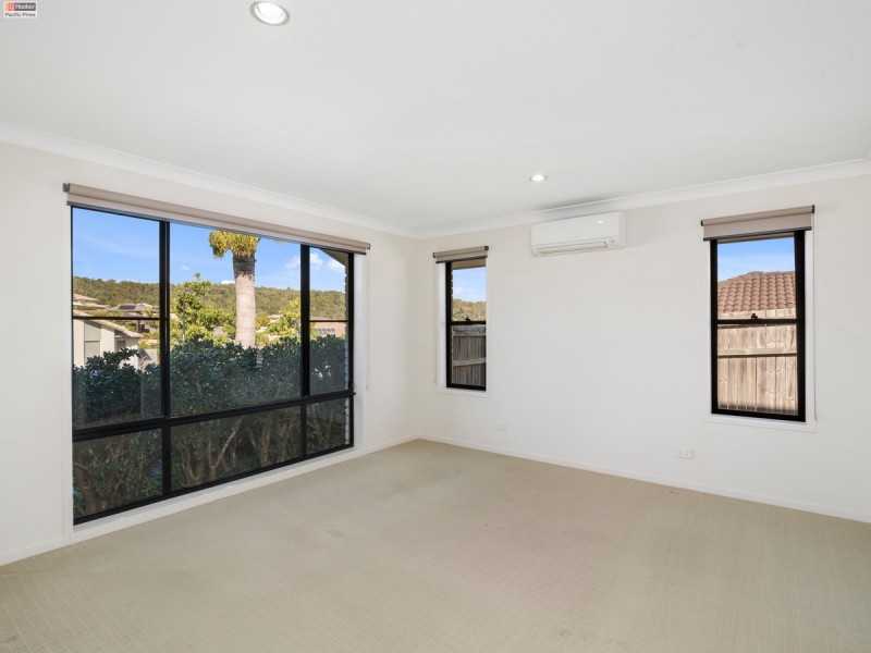 38 Hawkesbury Avenue, Pacific Pines QLD 4211