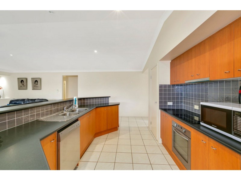 3 Coonowrin Street, Pacific Pines QLD 4211