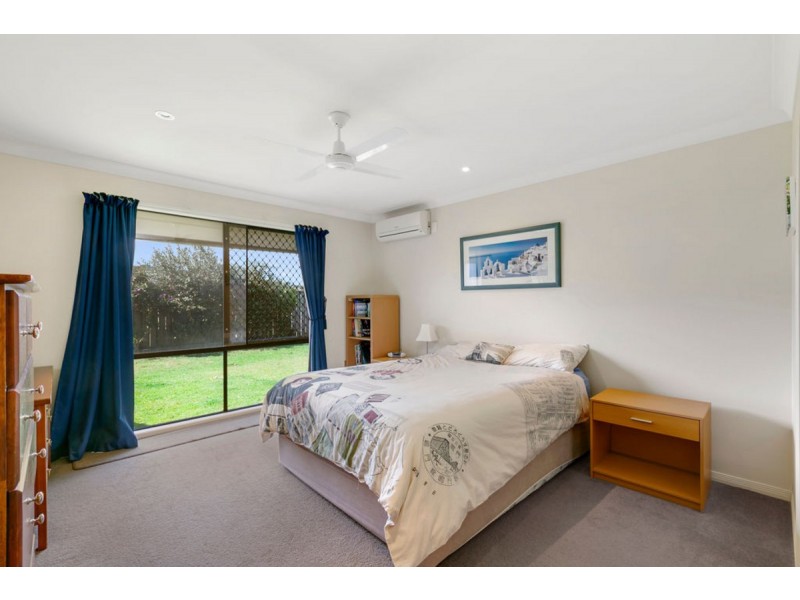 3 Coonowrin Street, Pacific Pines QLD 4211