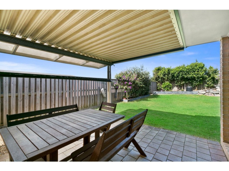 3 Coonowrin Street, Pacific Pines QLD 4211