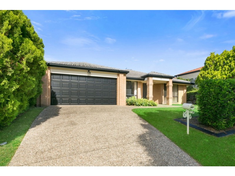 3 Coonowrin Street, Pacific Pines QLD 4211