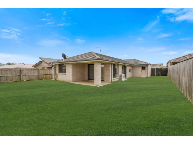 38 Collingrove Circuit, Pimpama QLD 4209