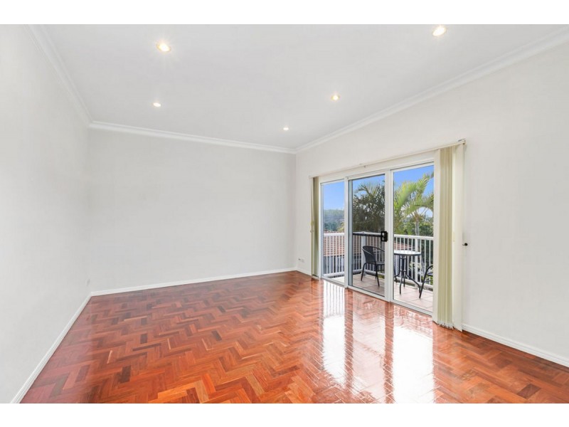 7 San Cristobal Place, Pacific Pines QLD 4211