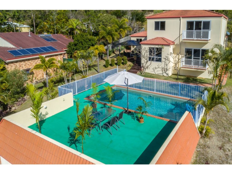 7 San Cristobal Place, Pacific Pines QLD 4211