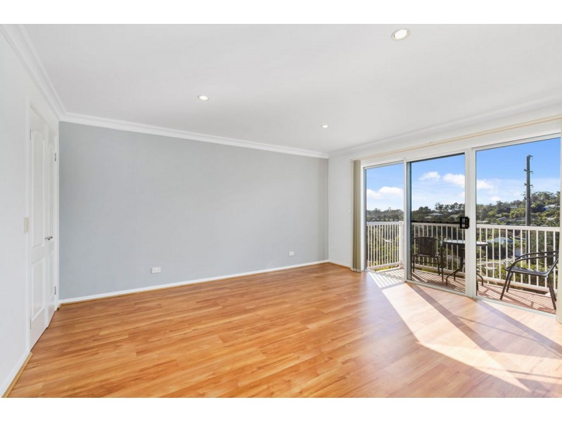 7 San Cristobal Place, Pacific Pines QLD 4211