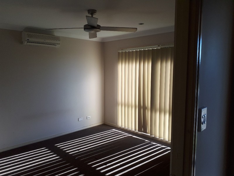 14 Starkey Street, Pacific Pines QLD 4211