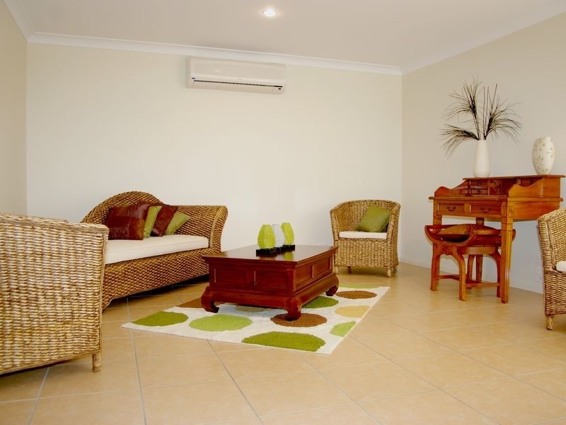 23 Beaumont Crescent, Pacific Pines QLD 4211