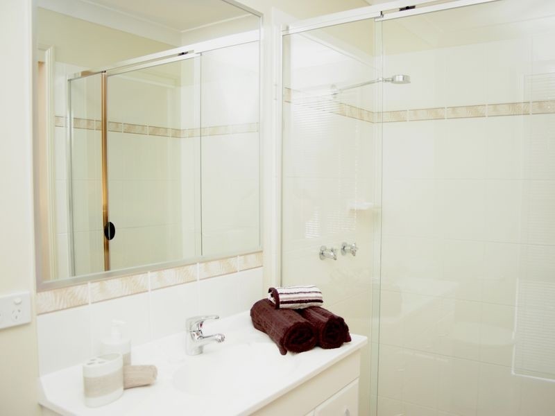 23 Beaumont Crescent, Pacific Pines QLD 4211