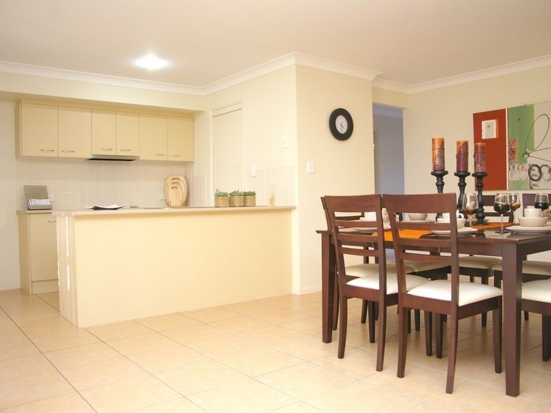 23 Beaumont Crescent, Pacific Pines QLD 4211